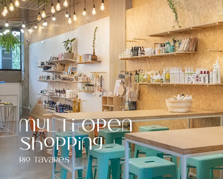 Terra-Maya-Open-Shopping